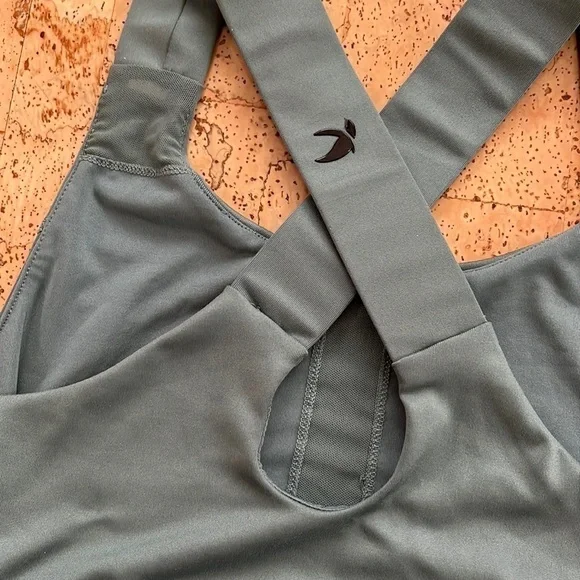 GLYDER Full Force Sports Bra: Moss - Picture 4 of 7